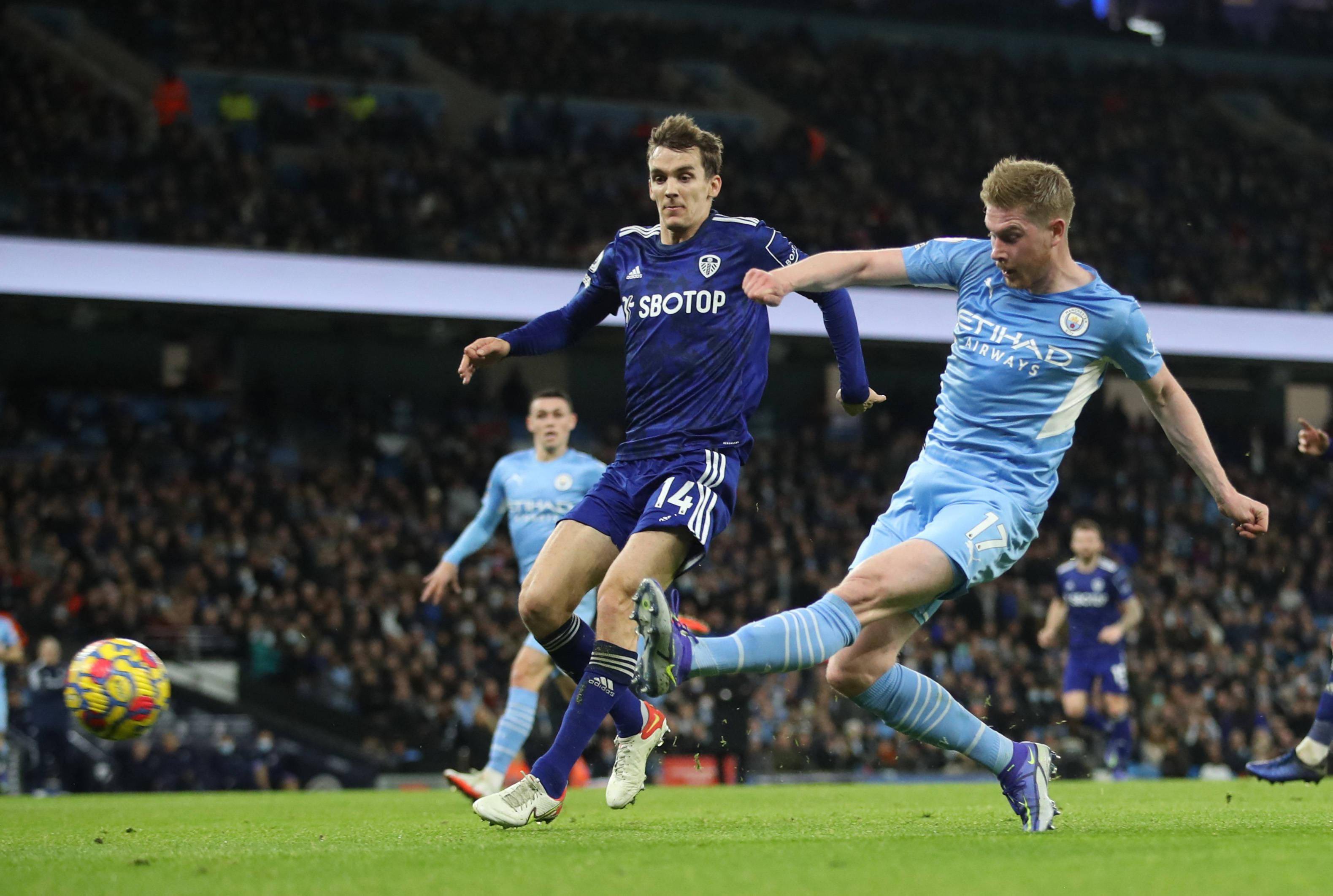 足球不仅仅 足球不仅仅